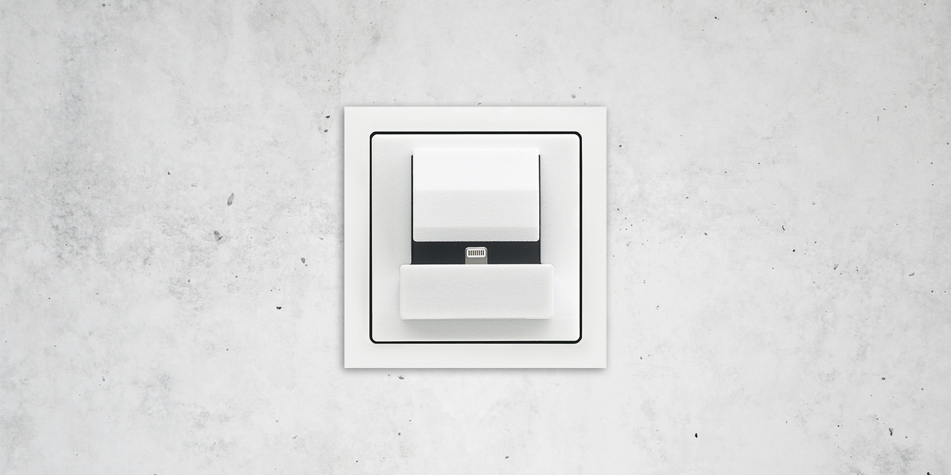 Busch-powerDock bei Elektrotechnik Forster in Titting