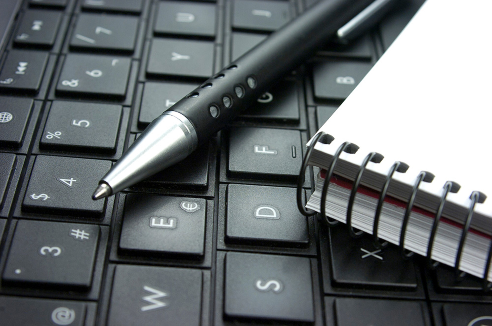 Kontakt&shy;formular bei Elektrotechnik Forster in Titting