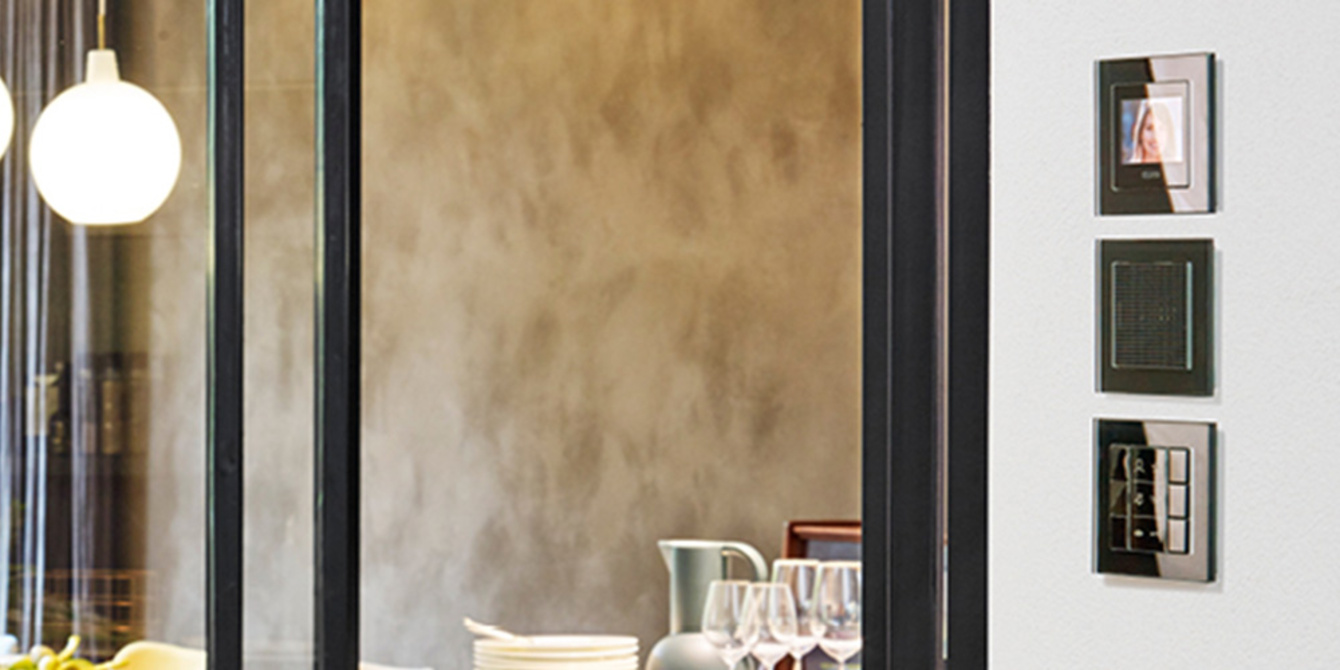 JUNG Türkommunikation bei Elektrotechnik Forster in Titting